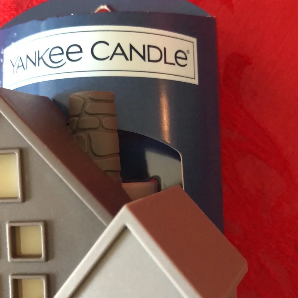 Yankee Candle Gray & Brown Evening Village ScentPlug Diffuser